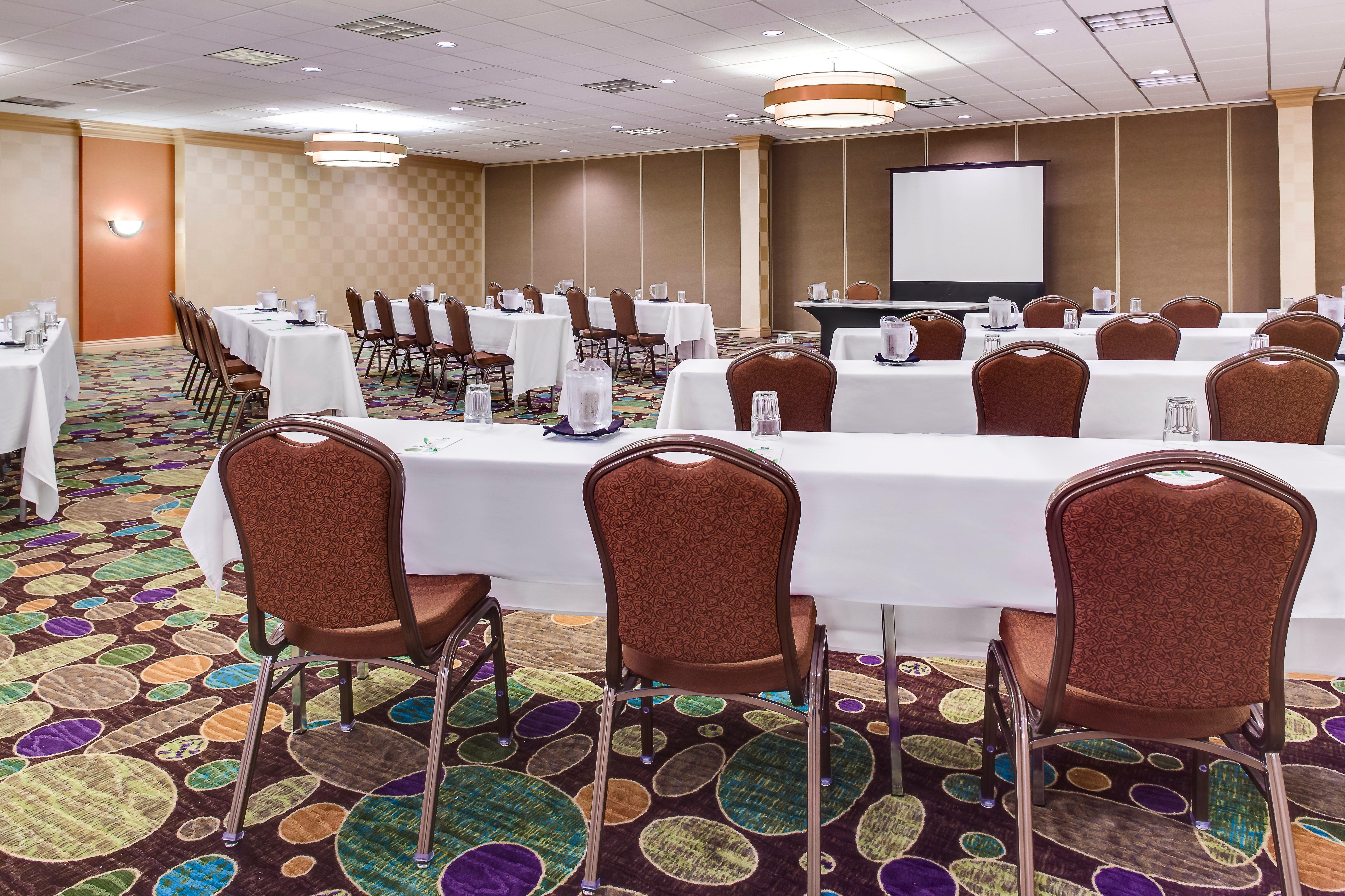 Holiday Inn Hotel & Suites Overland Park-West By Ihg Esterno foto
